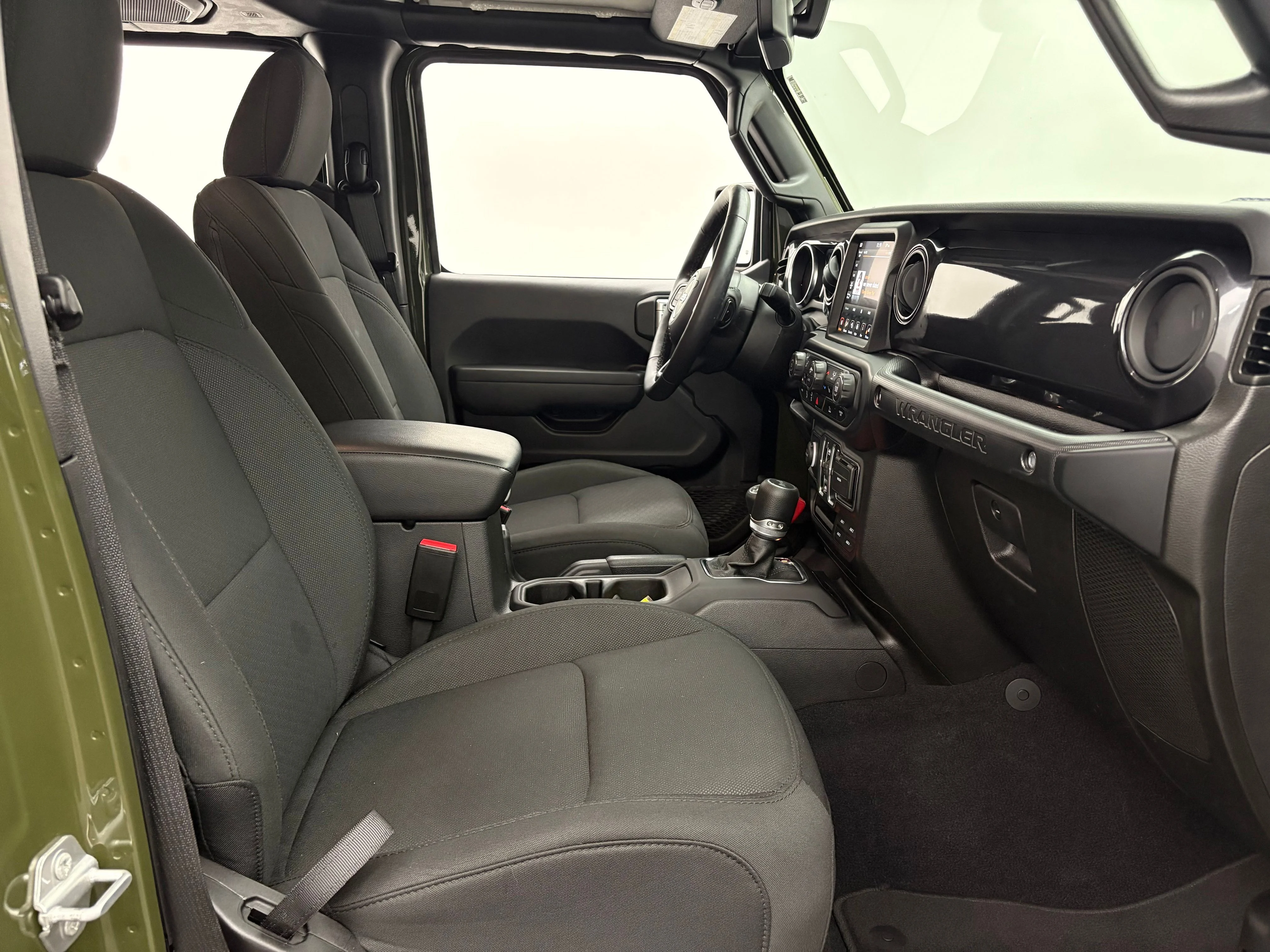 Used 2022 Sarge Green Clearcoat Jeep Unlimited Sport Altitude image 36