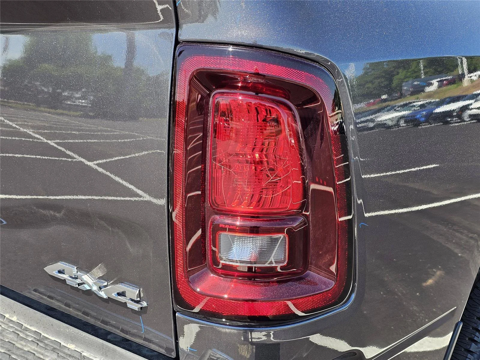 New 2026 Granite Crystal Metallic Clearcoat Ram Tradesman image 11