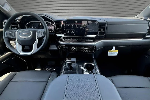 New 2026 Onyx Black GMC SLT image 5