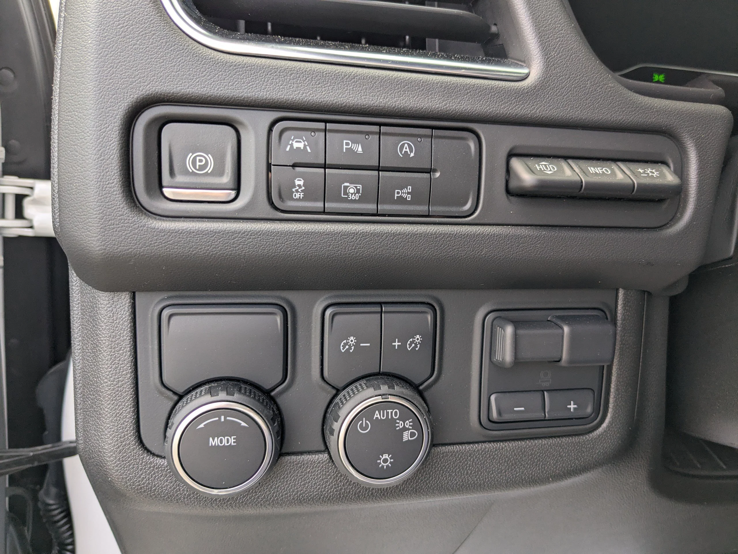 2024 Chevrolet Suburban High Country - Photo 28