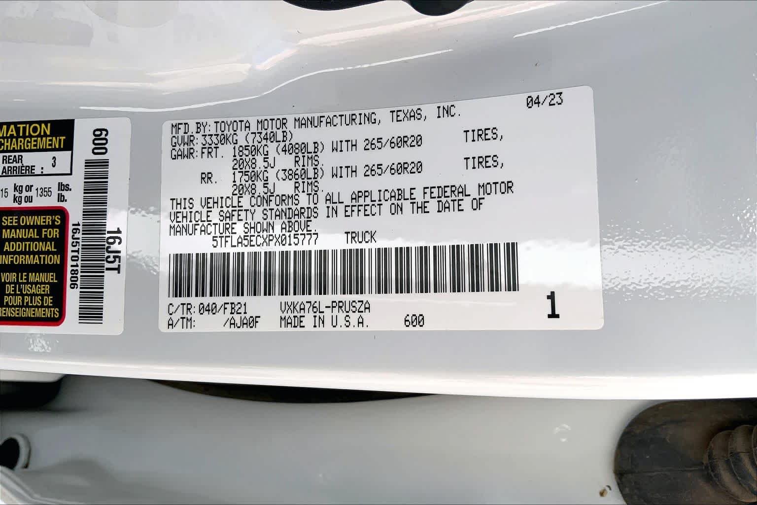Used 2023 Ice Cap Toyota SR5 image 36