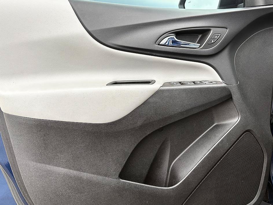 Used 2022 Blue Glow Metallic Chevrolet LS image 13