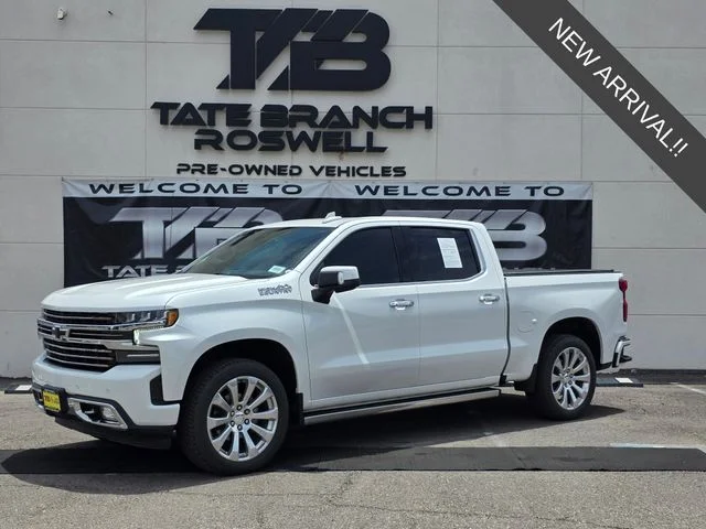 Used 2022 Beige Chevrolet High Country image 1