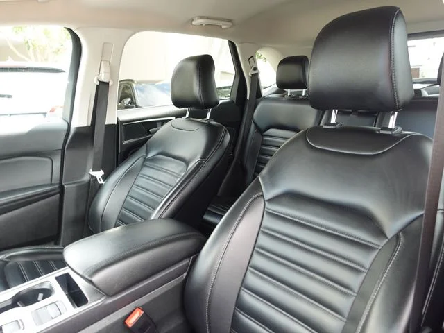 Used 2024 Blue Ford SEL image 23