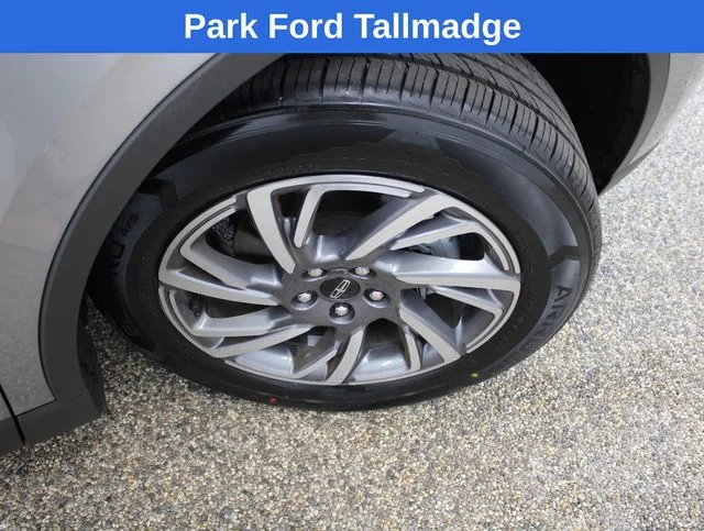 Used 2023 Radiance Metallic Lincoln Standard image 27