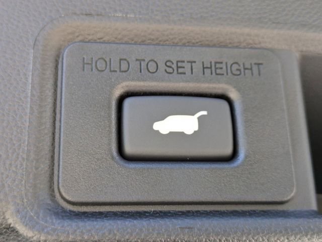 New 2026 Platinum White Pearl Acura Base image 15