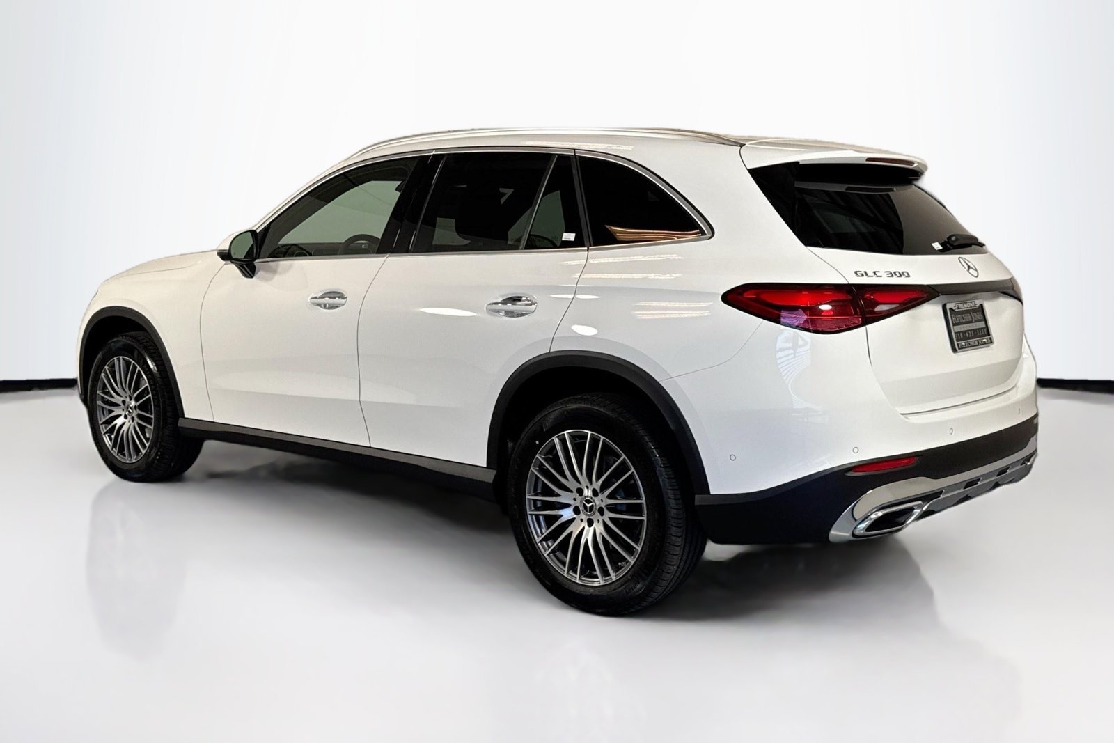 New 2026 Polar White Mercedes-Benz GLC 300 image 7