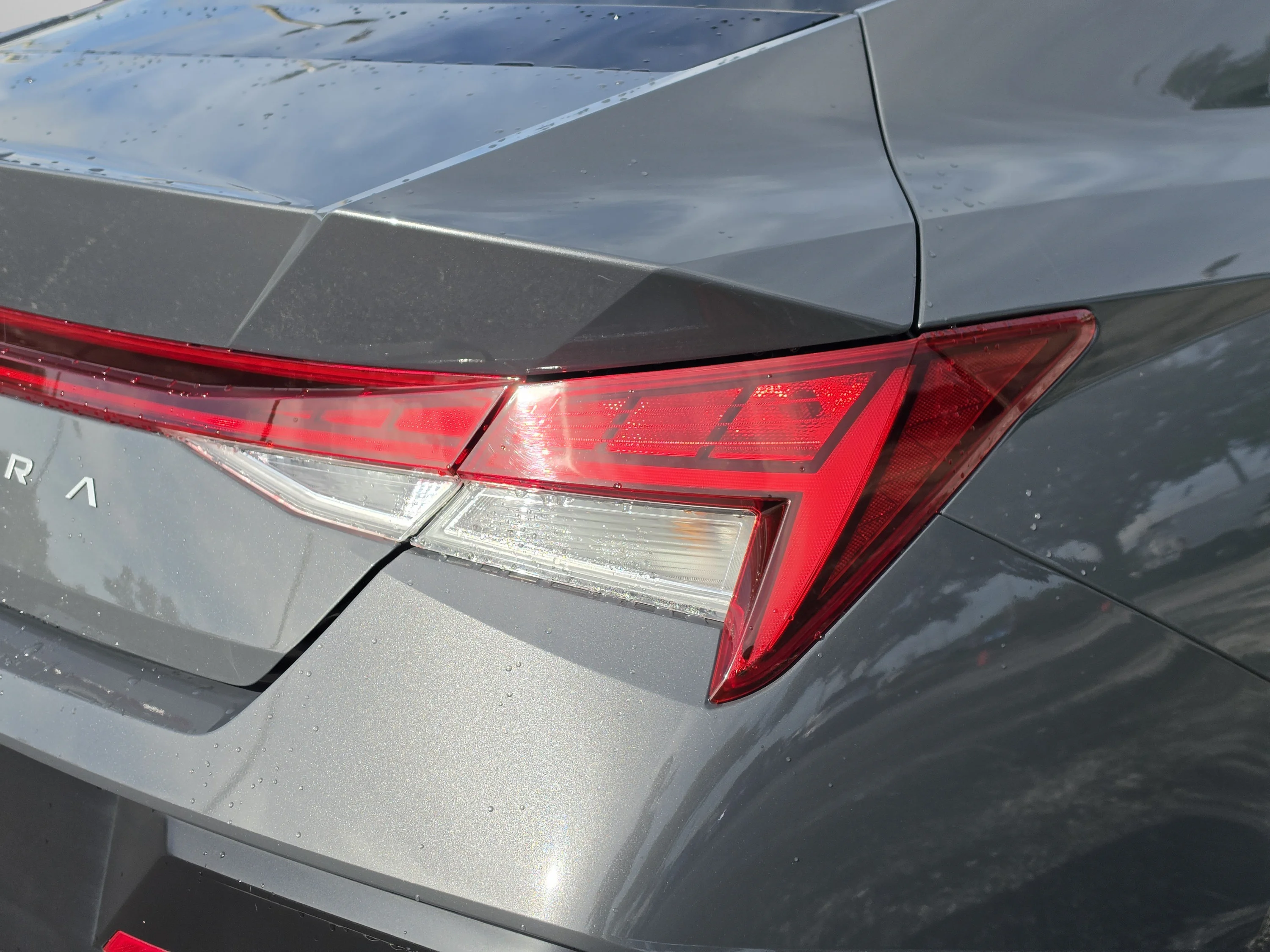 Used 2025 Ecotronic Gray Hyundai SEL Convenience image 14