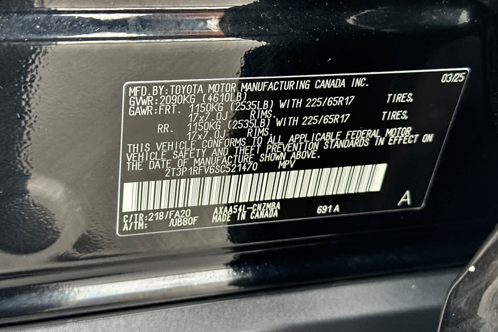 2025 Toyota RAV4 XLE - Photo 27