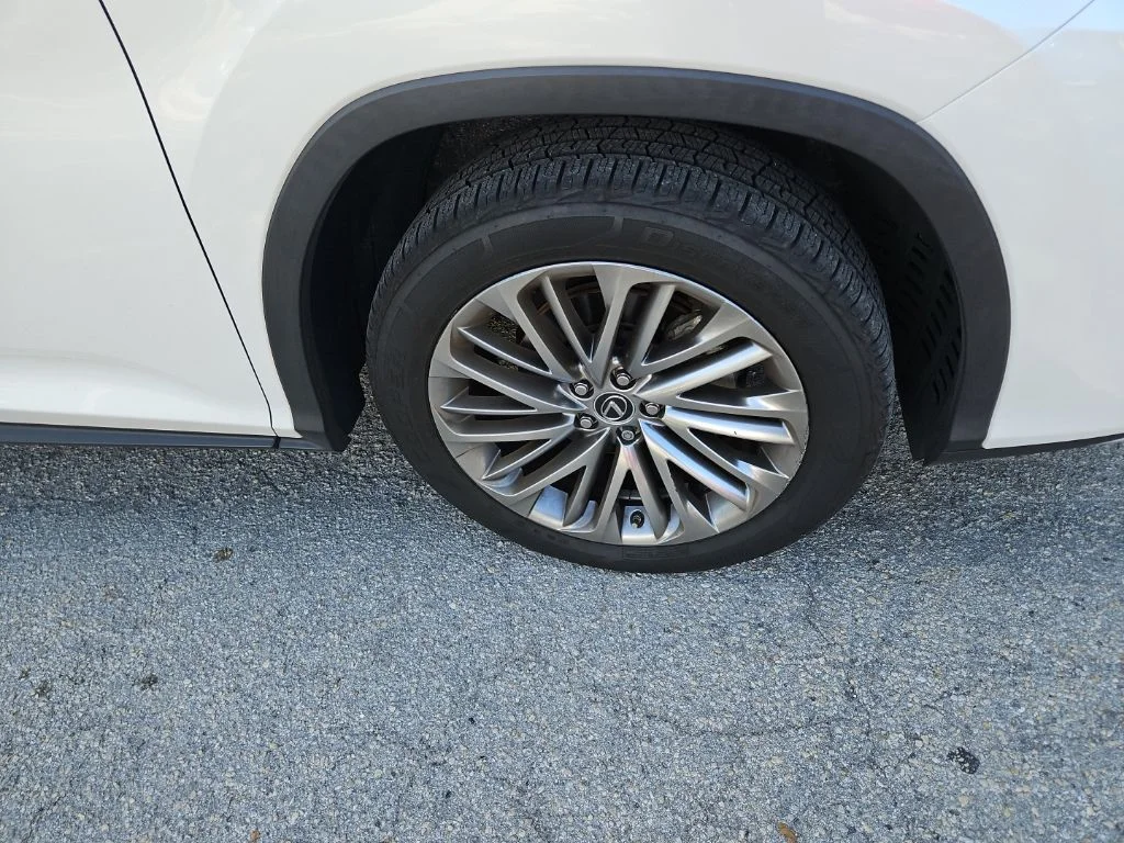 Certified Used 2020 EMINENT WHITE PEARL Lexus 350 image 4