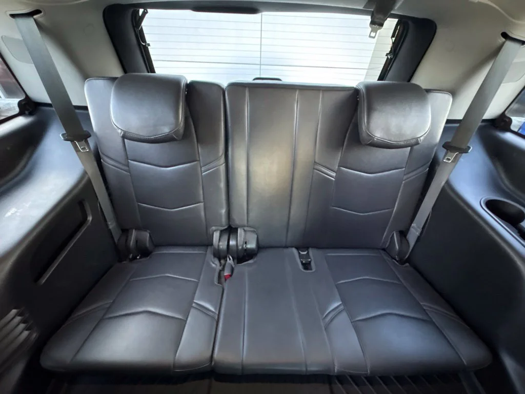 Used 2019 Gray Cadillac Premium Luxury image 31