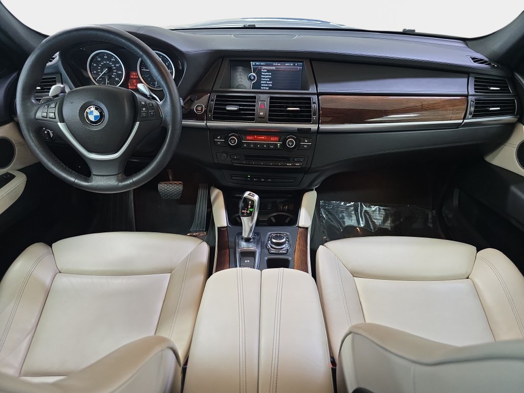Used 2010 Blue Water Metallic BMW ActiveHybrid image 11