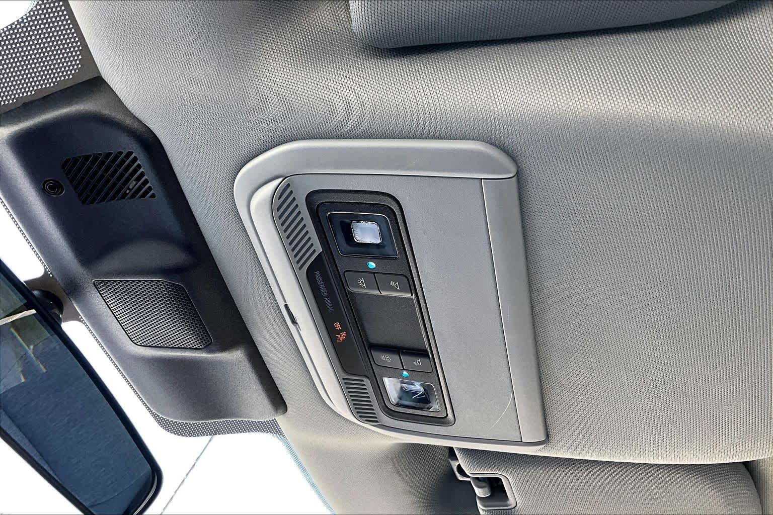 Used 2024 Agate Black Metallic Ford XL image 32