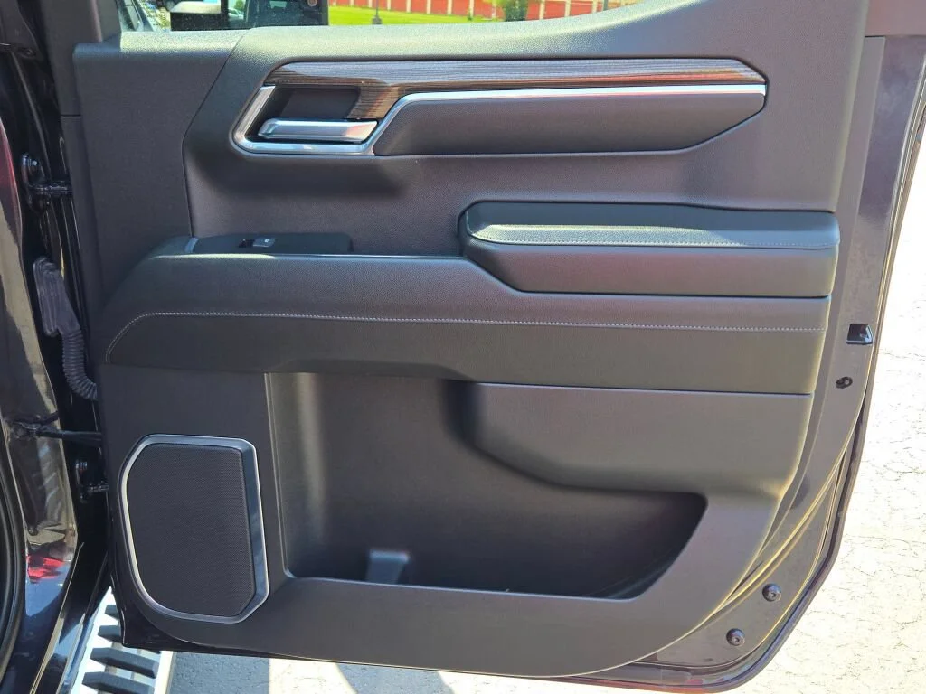 2022 Chevrolet Silverado 1500 LT - Photo 11