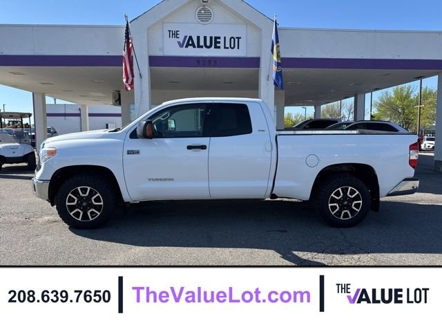 2017 Toyota Tundra SR5