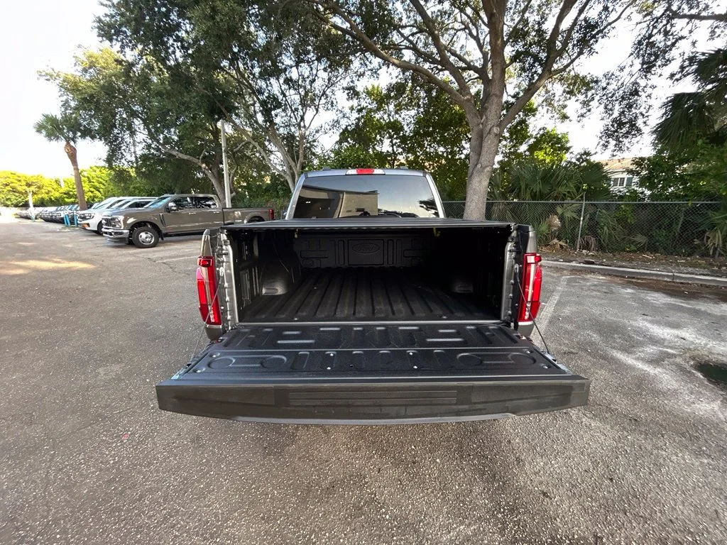 Certified Used 2026 Gray Metallic Ford Lariat image 33