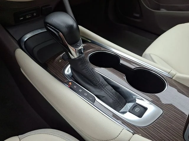 Used 2024 Mineral Gray Metallic Chevrolet LT image 14