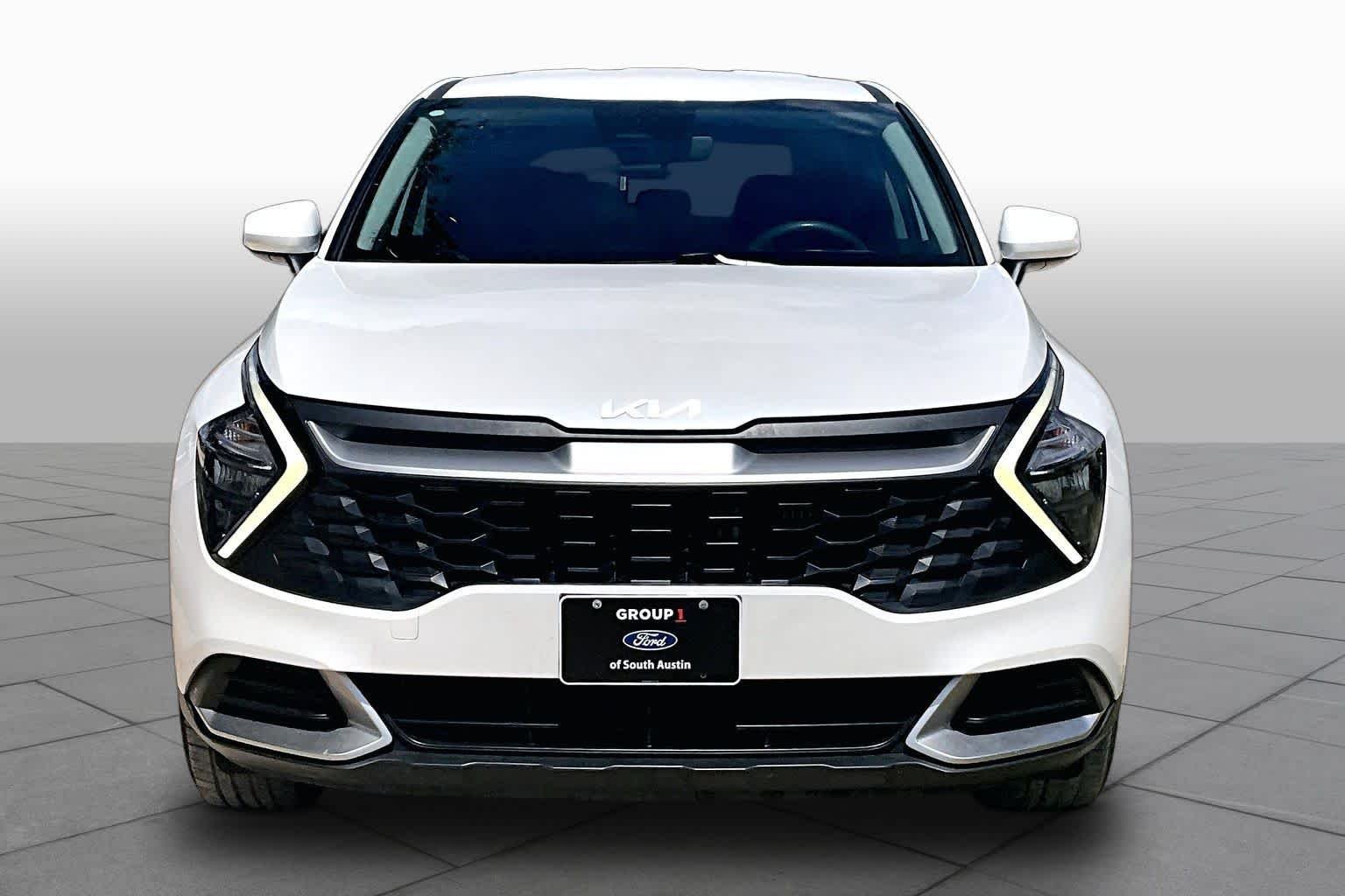 Pre-Owned 2023 Kia Sportage Hybrid LX