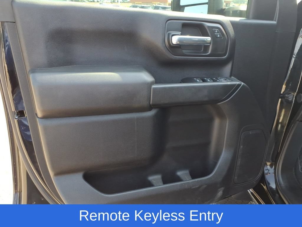 Used 2024 Black Chevrolet Custom image 22