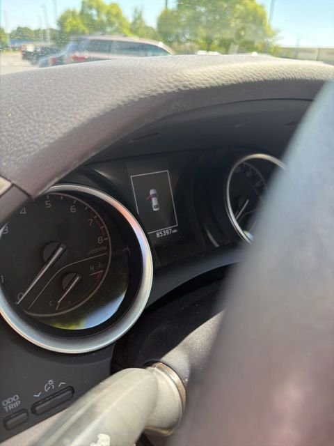 2023 Toyota Camry LE's photo