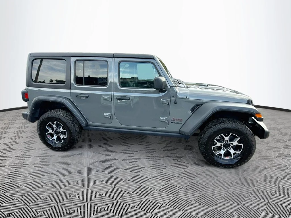 Used 2022 Gray Jeep Unlimited Rubicon image 5