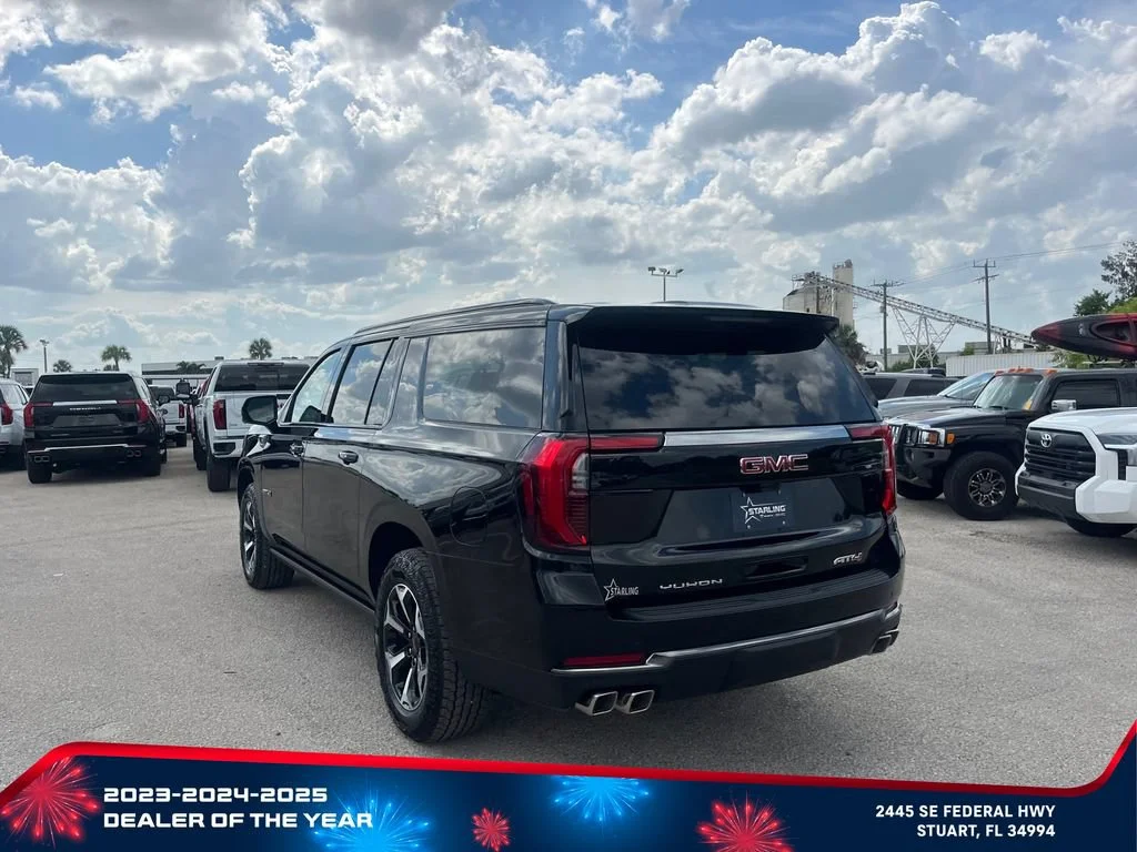 New 2026 Onyx Black GMC AT4 image 5