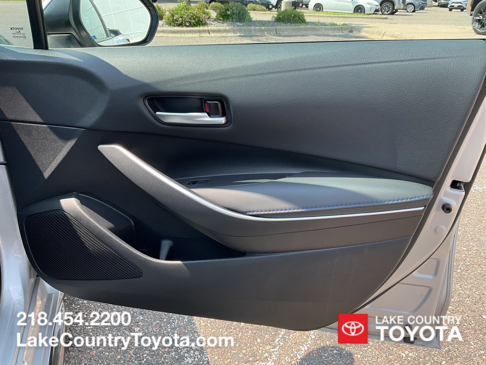 Used 2022 Silver Toyota SE image 11