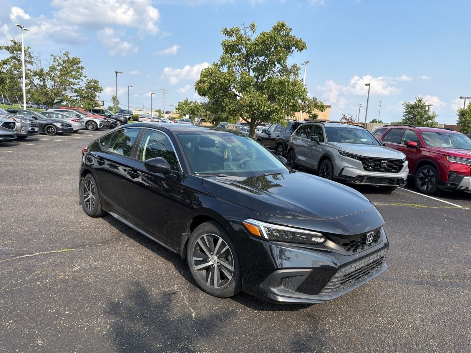 Certified Used 2023 Crystal Black Pearl Honda LX image 22