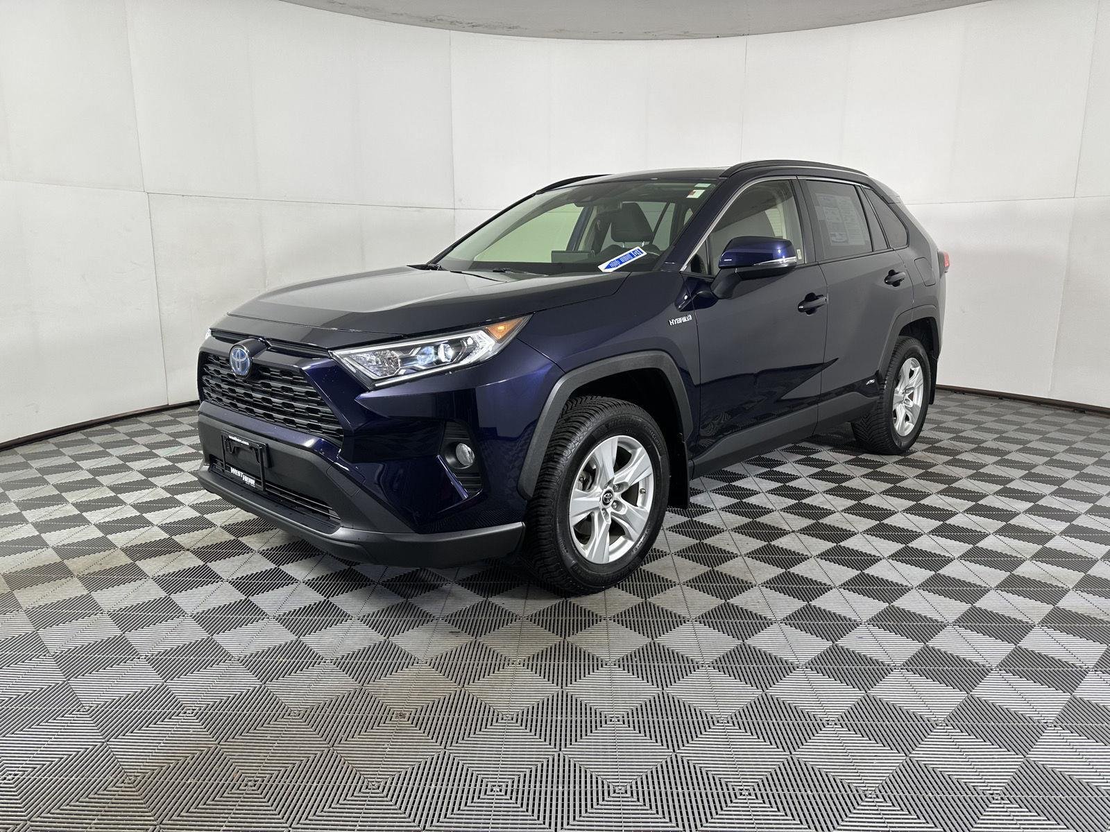 Used 2019 Blueprint Toyota XLE image 12