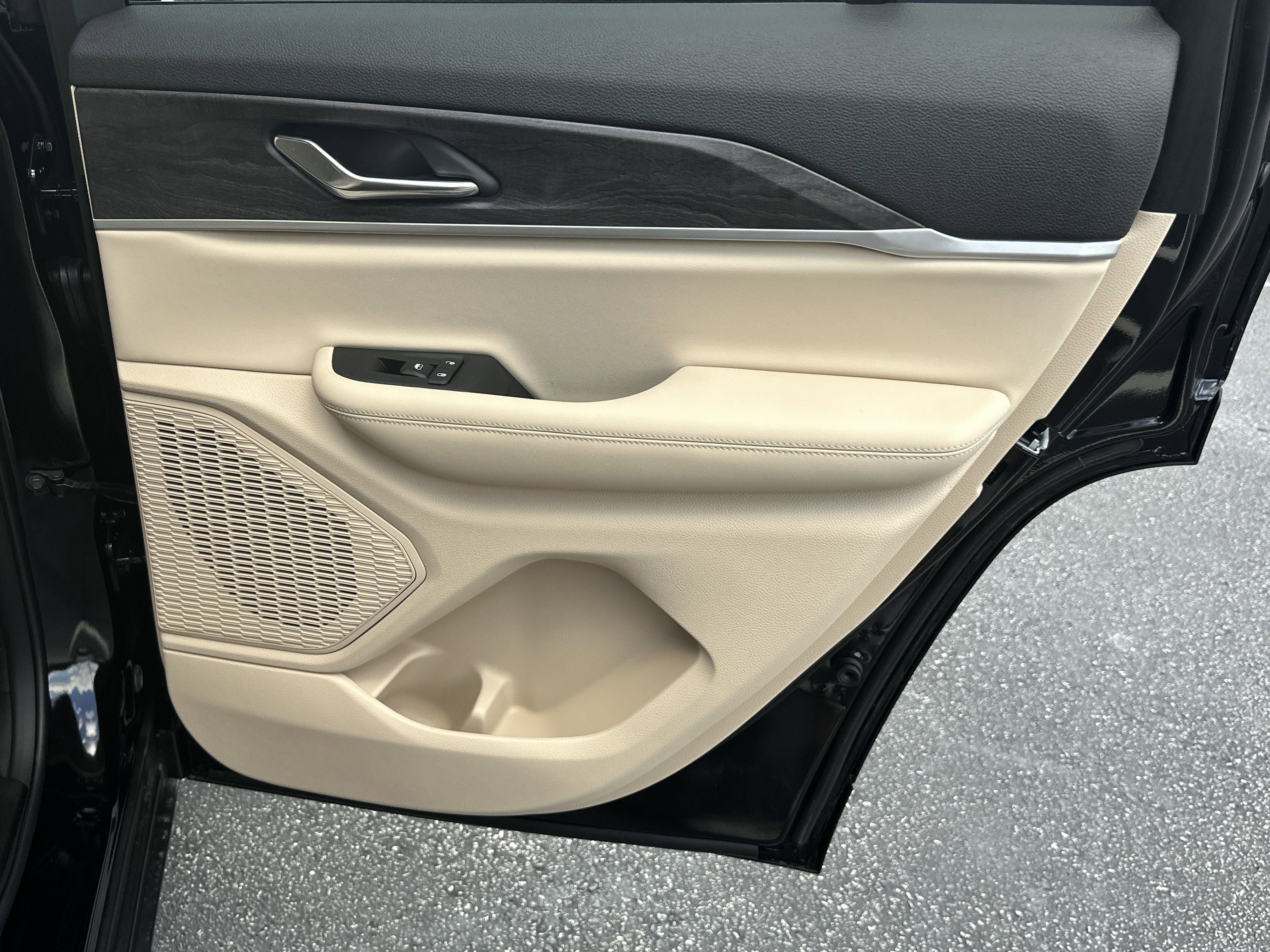 2025 Jeep Grand Cherokee Limited - Photo 18