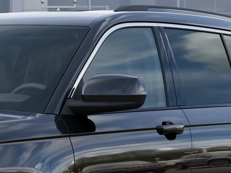 New 2027 High-Gloss Black Paint Jeep Laredo X image 38
