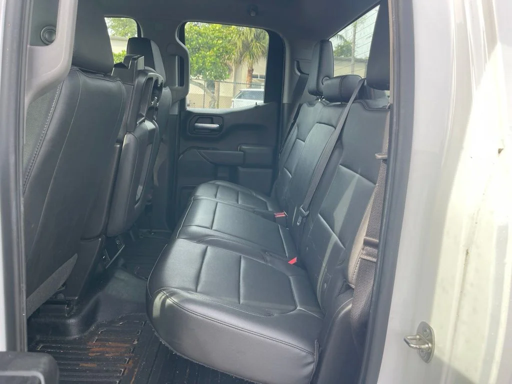 Used 2019 White Chevrolet WT image 8