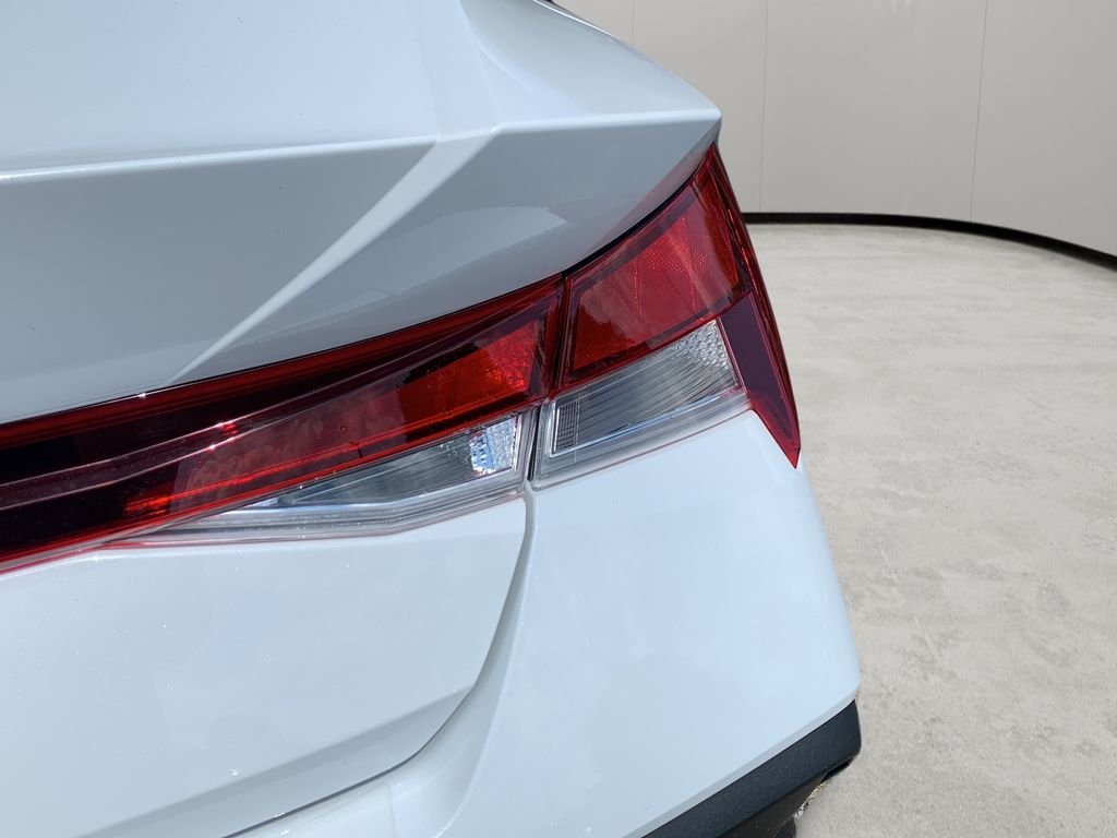 2026 Hyundai Elantra SE - Photo 44