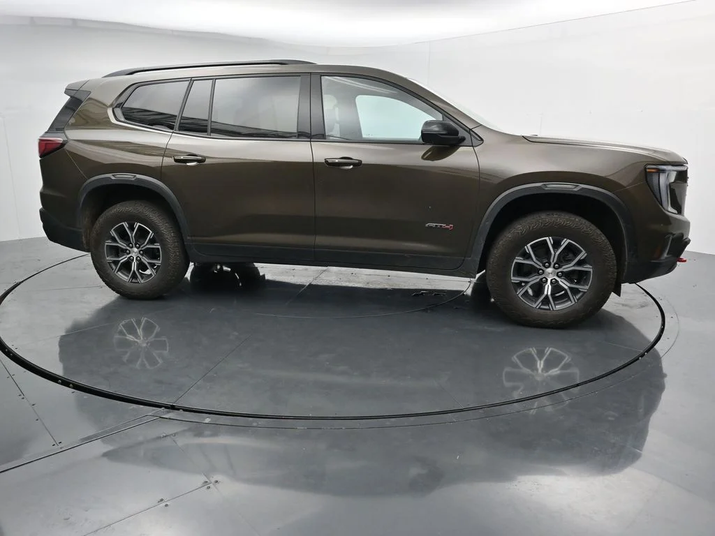 Used 2025 Brown GMC AT4 image 9