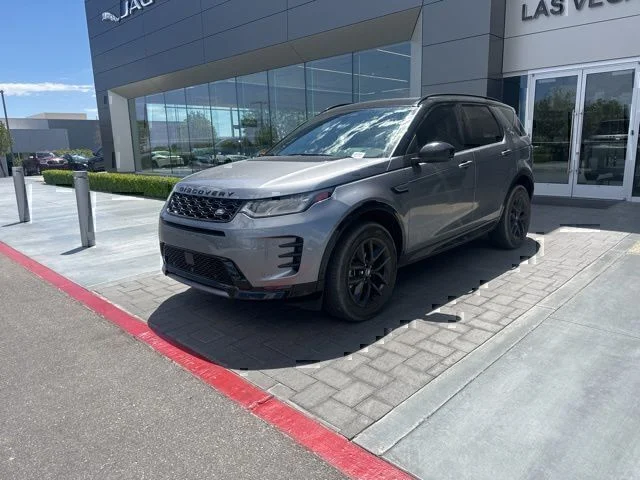 2024 Land Rover Discovery Sport 2.0 Dynamic SE's photo