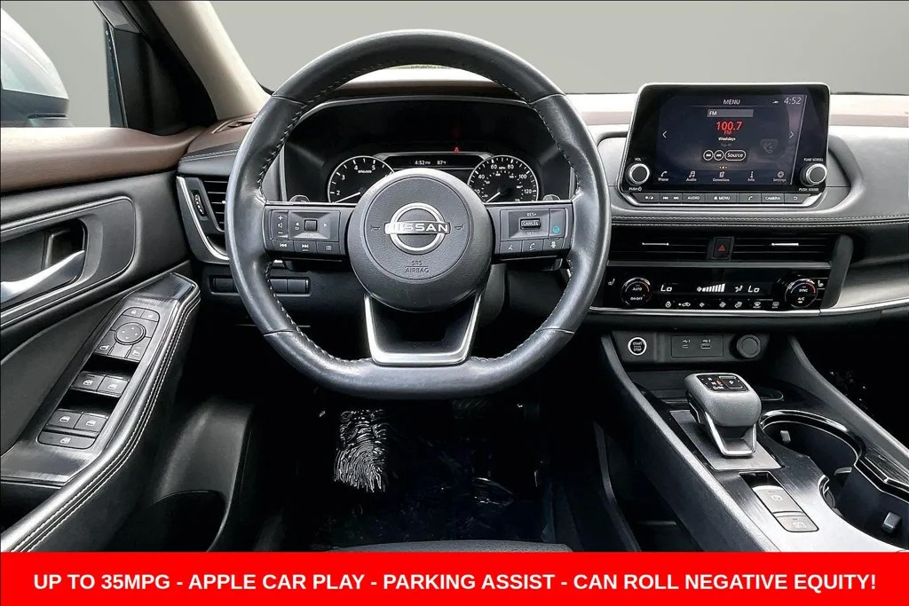 Used 2023 Silver Nissan SV image 8