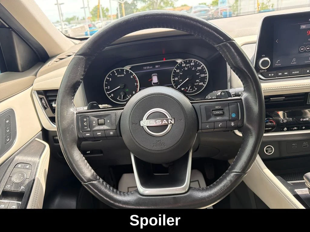 Used 2023 White Nissan SL image 17