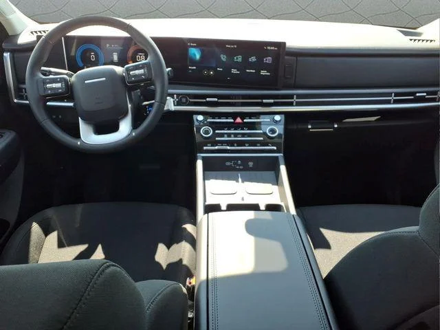 New 2026 White Hyundai SE image 15
