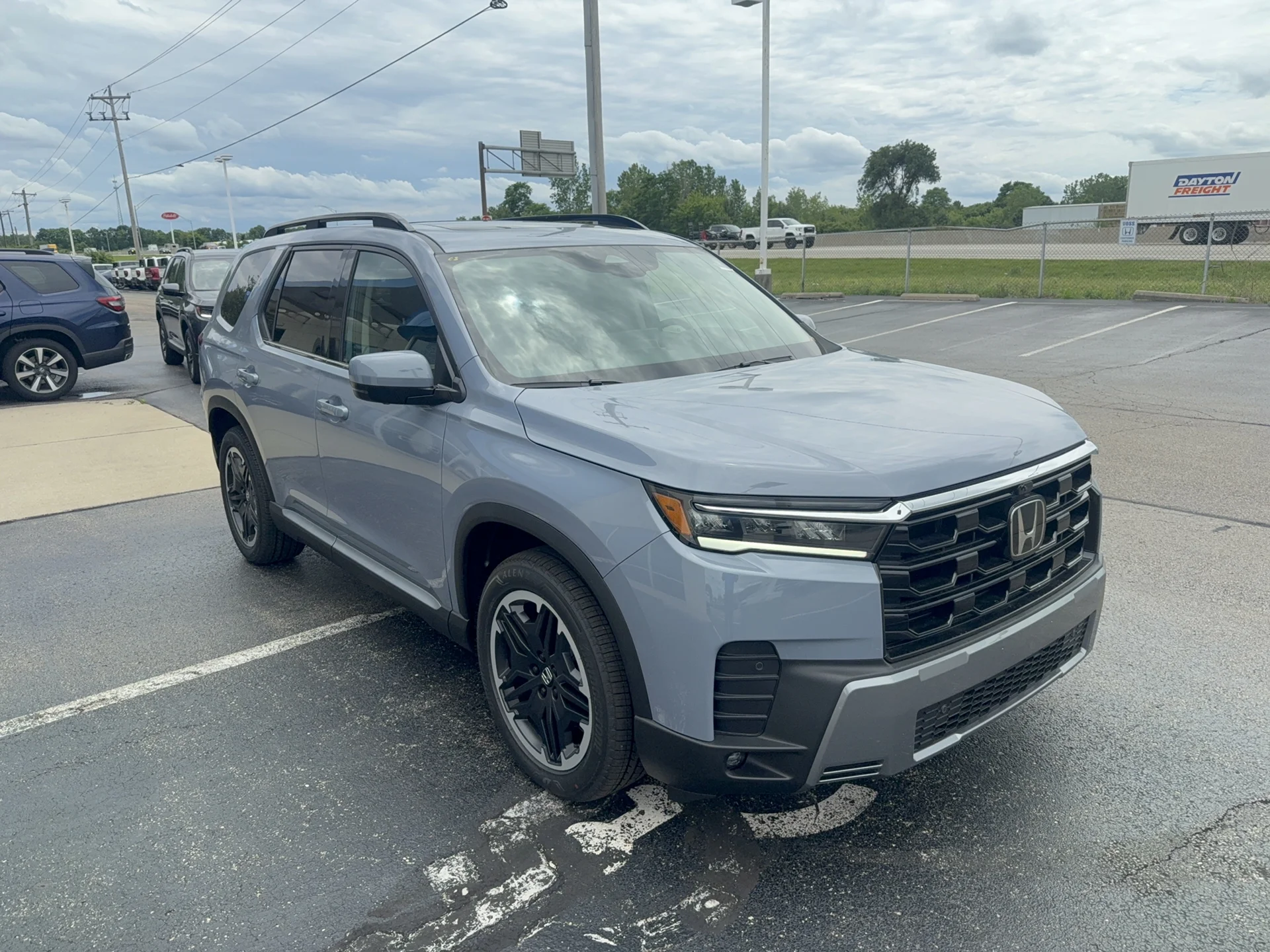 New 2026 Sonic Gray Pearl Honda Touring Blackout image 3