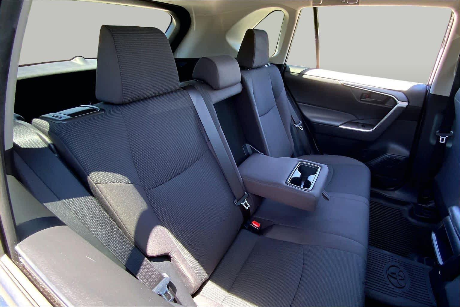 Used 2021 Magnetic Gray Metallic Toyota LE image 19