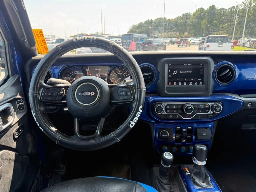 Used 2019 Blue Jeep Unlimited Sport S image 7