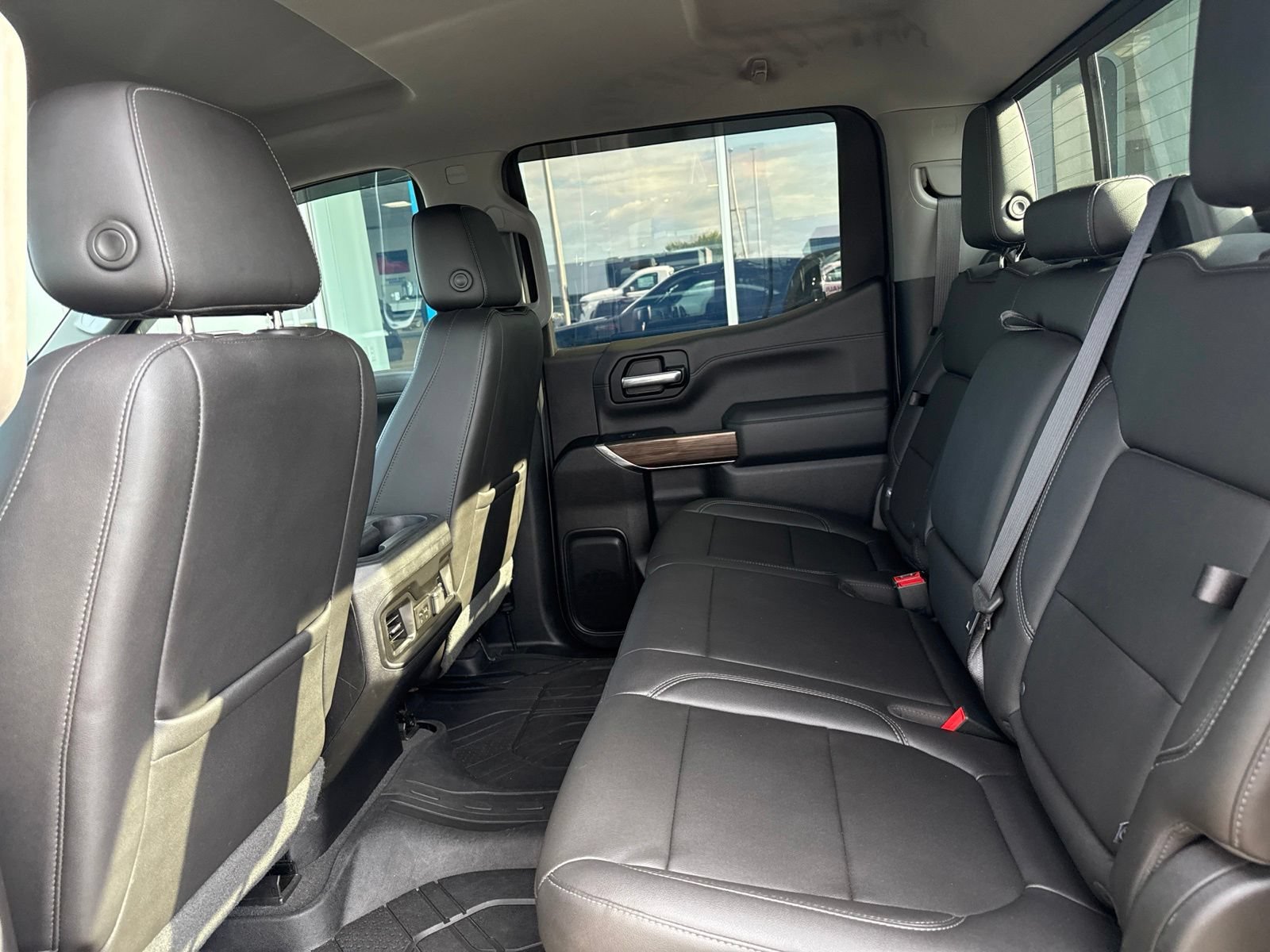 Used 2019 BLACK Chevrolet LT Trail Boss image 16