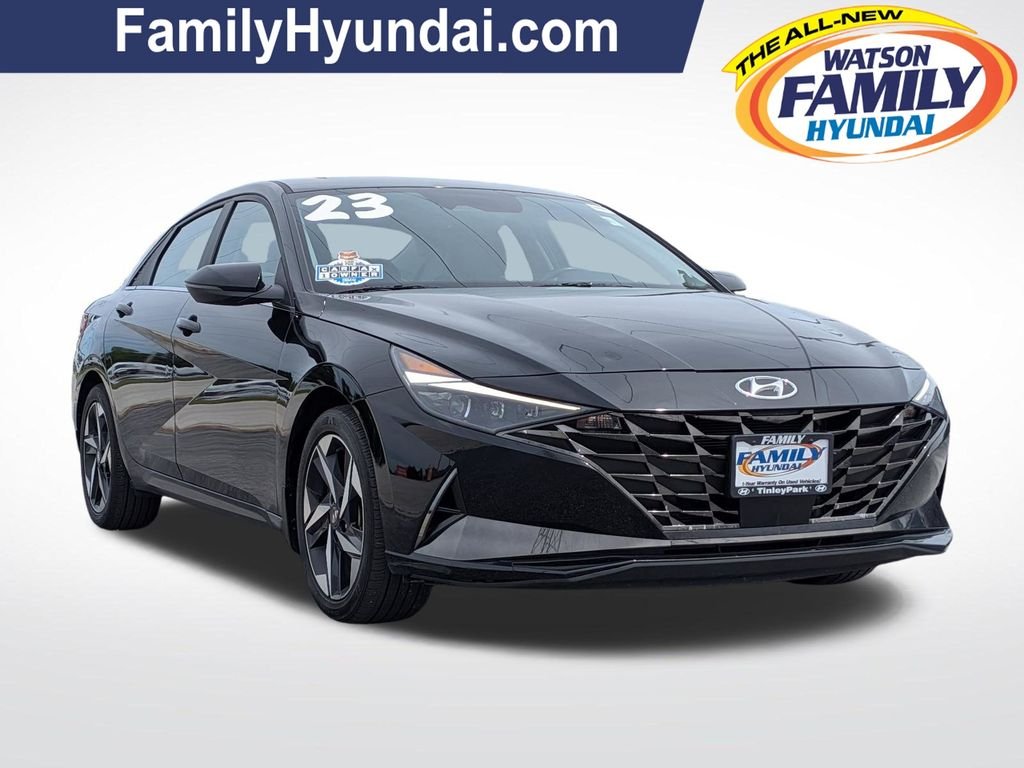 2023 Hyundai Elantra 1.6 HEV Limited DCT's photo