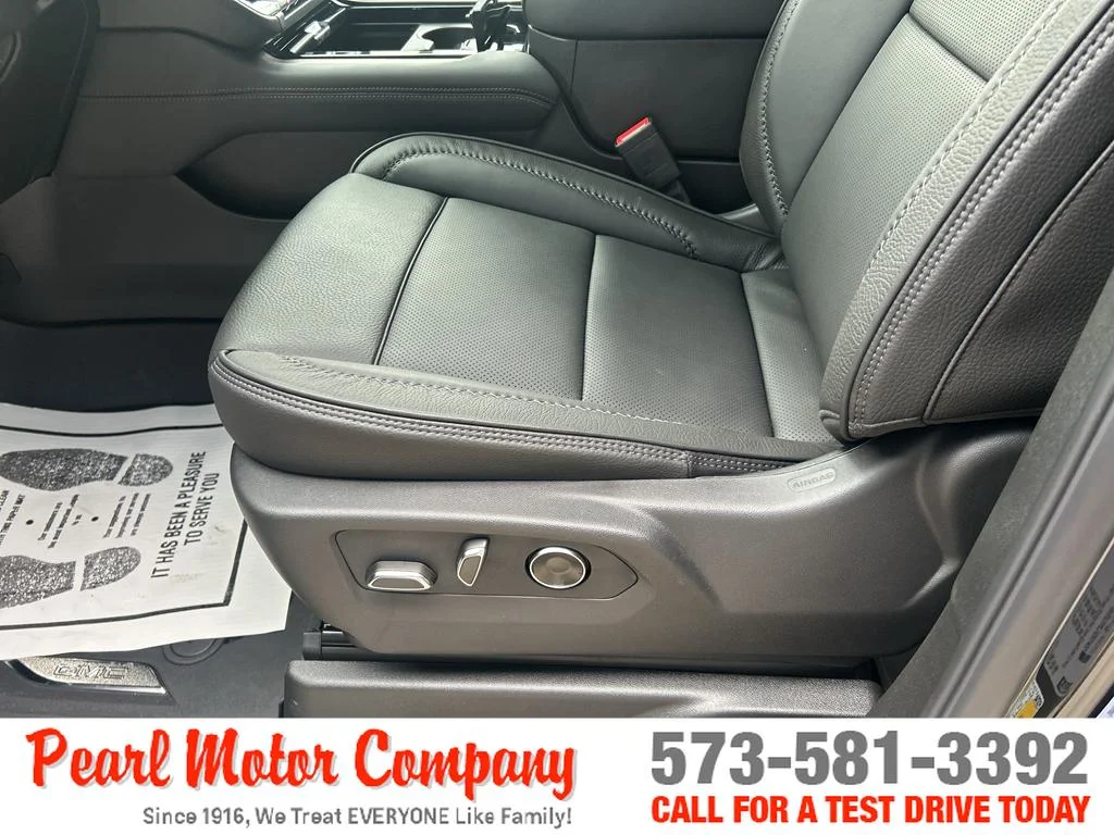 2026 GMC Yukon Denali - Photo 10