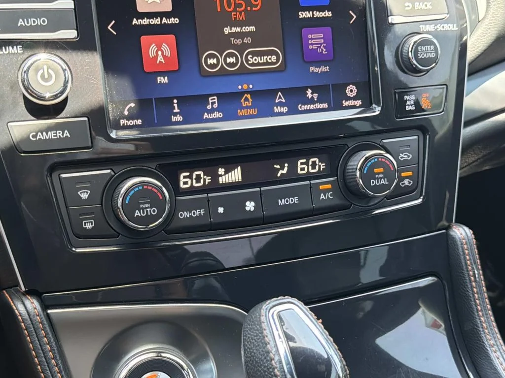 Certified Used 2020 GUN METALLIC Nissan SR image 14
