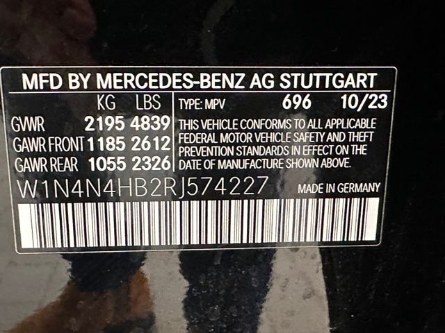 Used 2024 Black Mercedes-Benz GLA 250 image 18