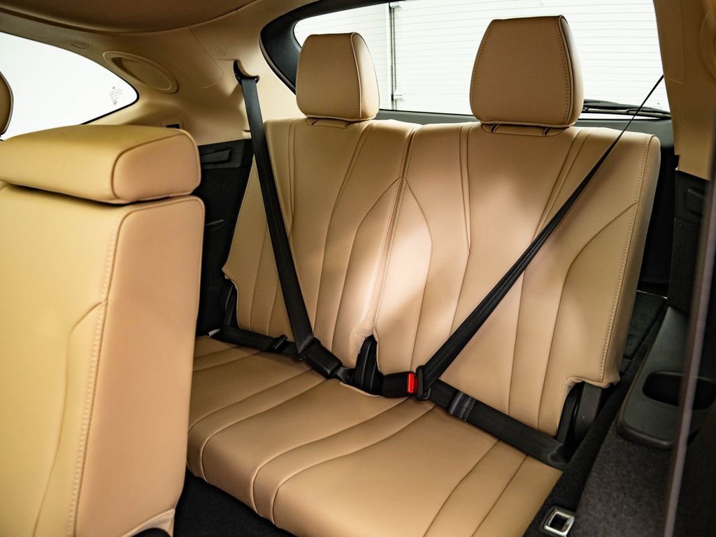 New 2026 Platinum White Pearl Acura Advance Package image 47