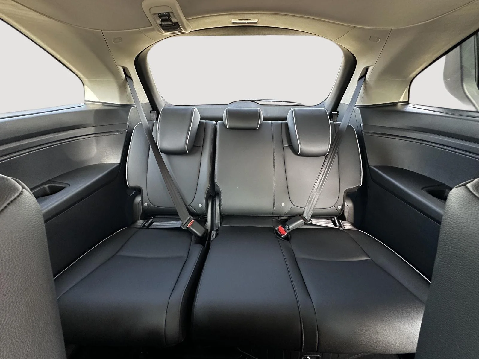 New 2026 Platinum White Pearl Honda Touring image 28