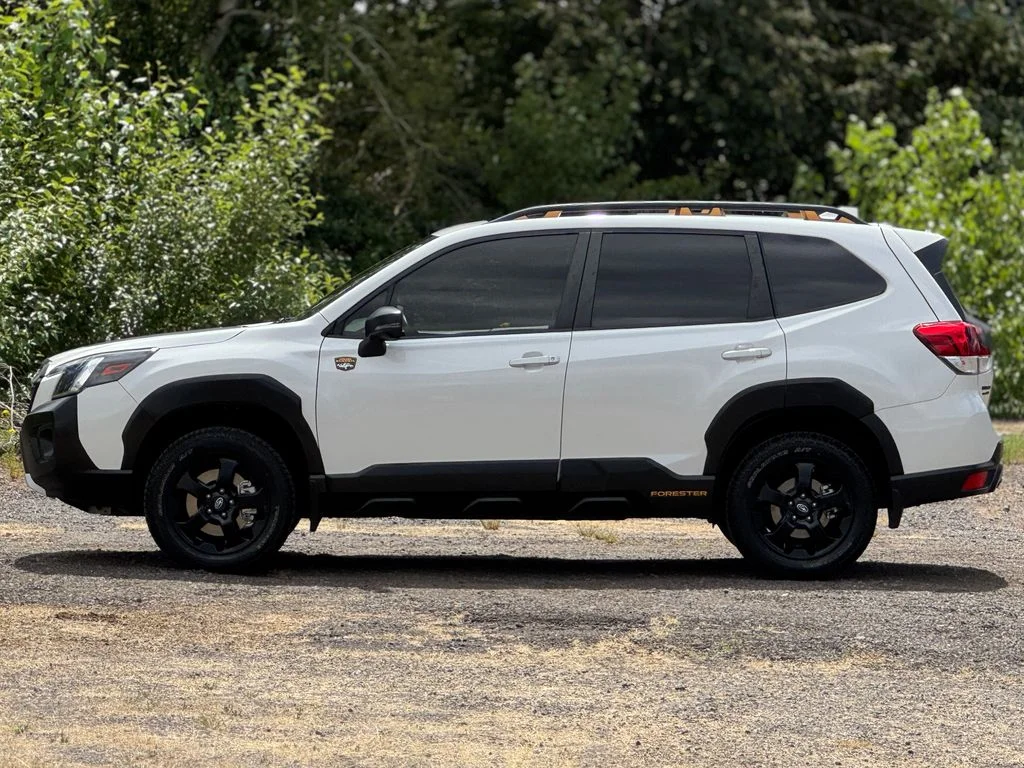 Used 2023 Crystal White Pearl Subaru Wilderness image 4