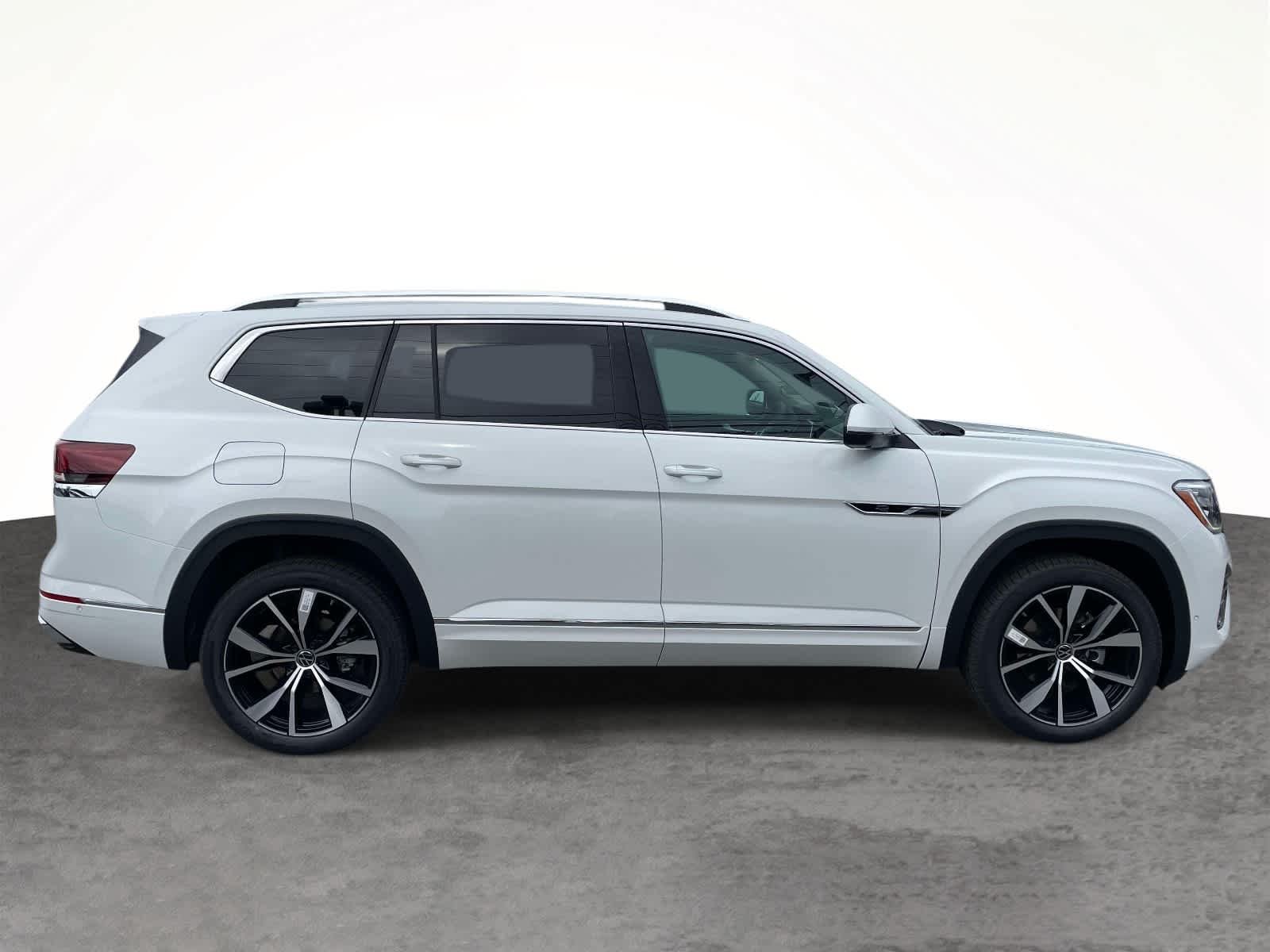 New 2026 Opal White Pearl Volkswagen 2.0T SEL Premium R-Line image 6